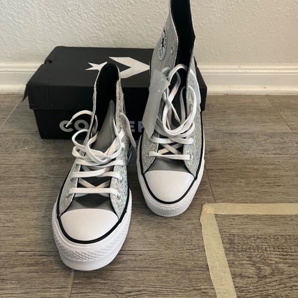 SOLD - Picture 4 of 4